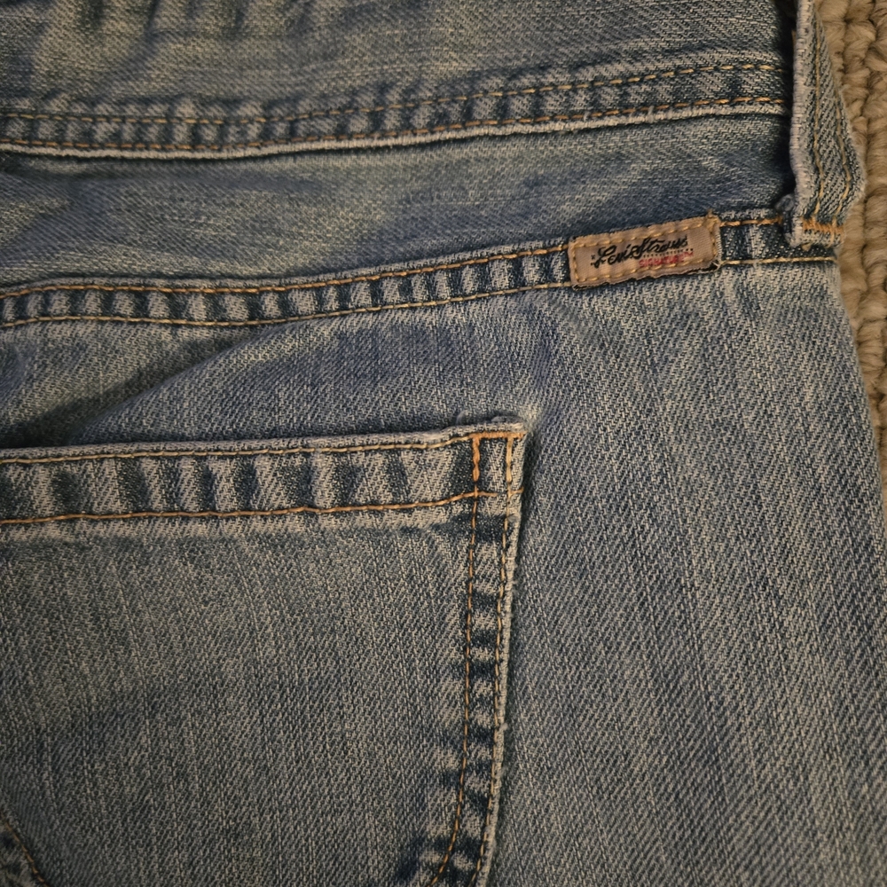 Levi's Light Blue Relaxed Jean Capris with Floral Embroidery - Picture 7 of 9